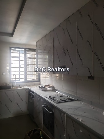 Luxury 3-Bedroom Serviced Apartment