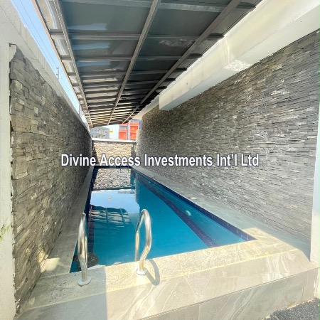 Luxury 1, 2 And 3 Bedroom Apartments With Elevator And Swimming Pool thumbnail 14