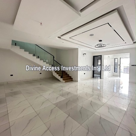 Luxury 5 Bedroom Semi Detached With Bq thumbnail 8