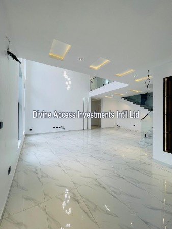 Luxury 5bedroom With Bq And Swimming Pool thumbnail 5
