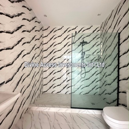 Luxury 5 Bedroom Semi Detached With Bq thumbnail 9