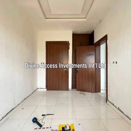 Luxurious 3 Bedroom Terraced Duplex