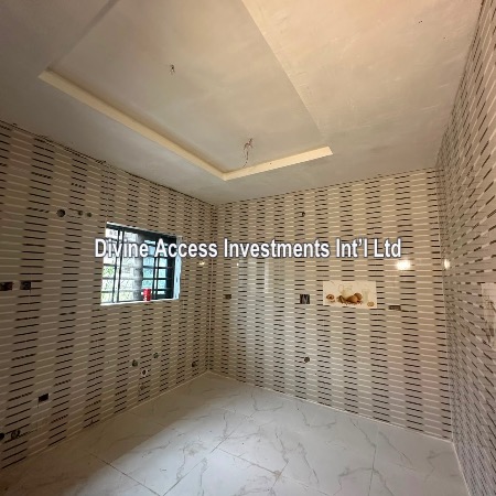 Luxury 4 Bedroom Terraced Duplex thumbnail 8