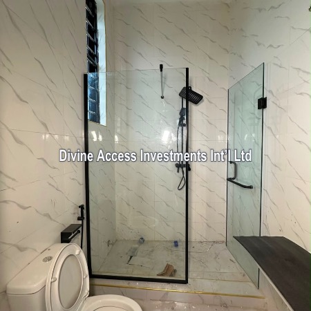 Luxury 4 Bedroom Fully Detached Duplex With Bq thumbnail 6