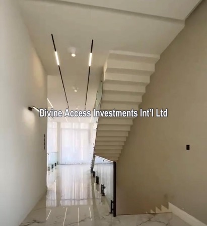 Luxury 5 Bedroom Home With Bq, Cenima And Swimming Pool thumbnail 11
